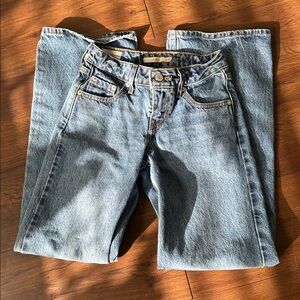 Low Loose Levi’s